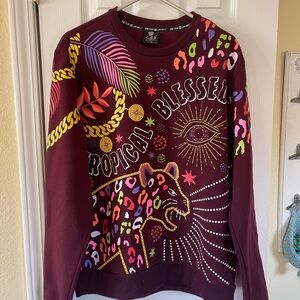 Vibrant Limited Edition Graphic Crew Neck Sweater - Burgundy